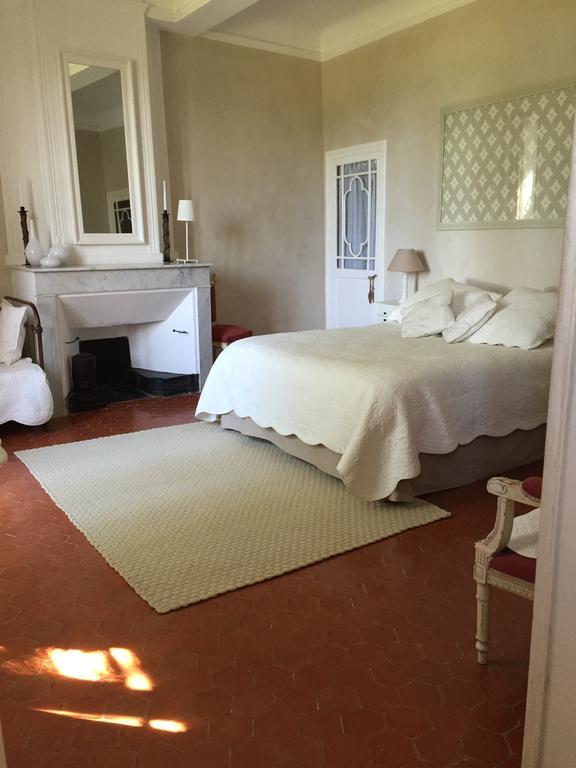 Domaine La Carraire Bed and Breakfast Lauris Buitenkant foto