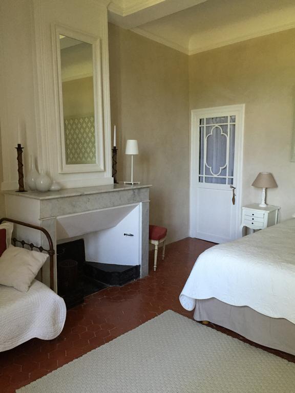 Domaine La Carraire Bed and Breakfast Lauris Buitenkant foto